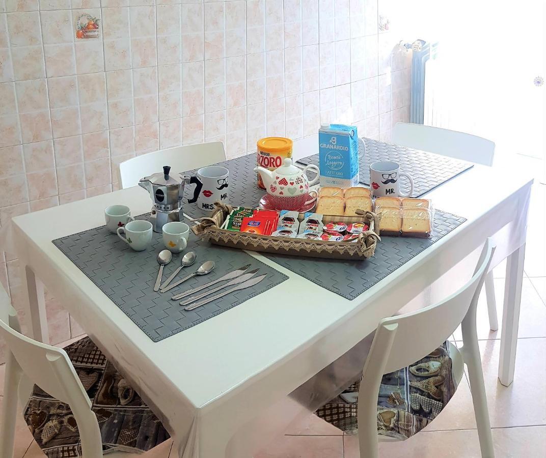 Sunny Apartment - San Giorgio A Cremano Luaran gambar